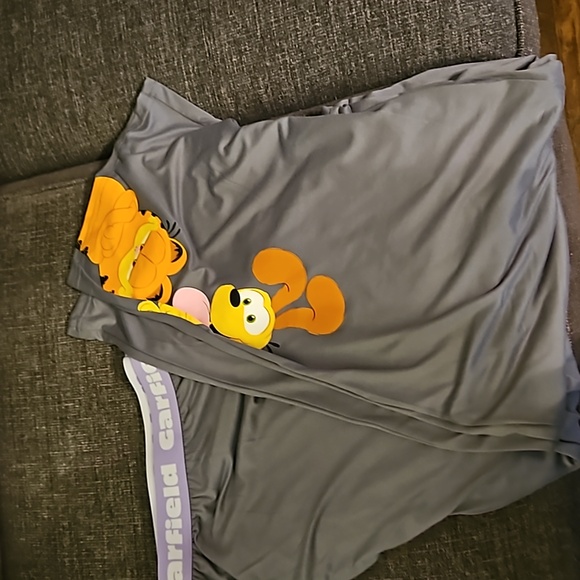 The Garfield Movie pajamas NWOT - Picture 2 of 3
